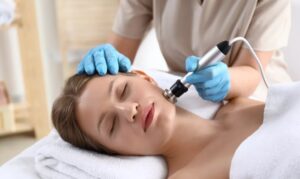 Soins anti-âge du visage : radiofréquence